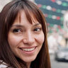 María F.